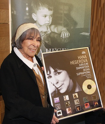Hana Hegerova Diamantova deska 2011
