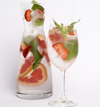 Valentinskyjahodokbazalkou25